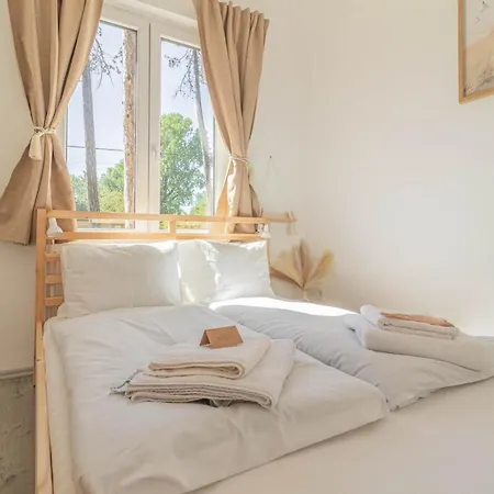 Daire Zipe Vendeghaz W Ac By Nw Siofok